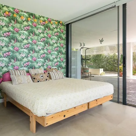 Stunning Private Loft *