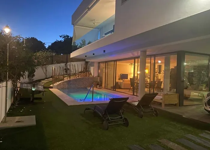 Stunning Private Loft