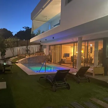 Stunning Private Loft